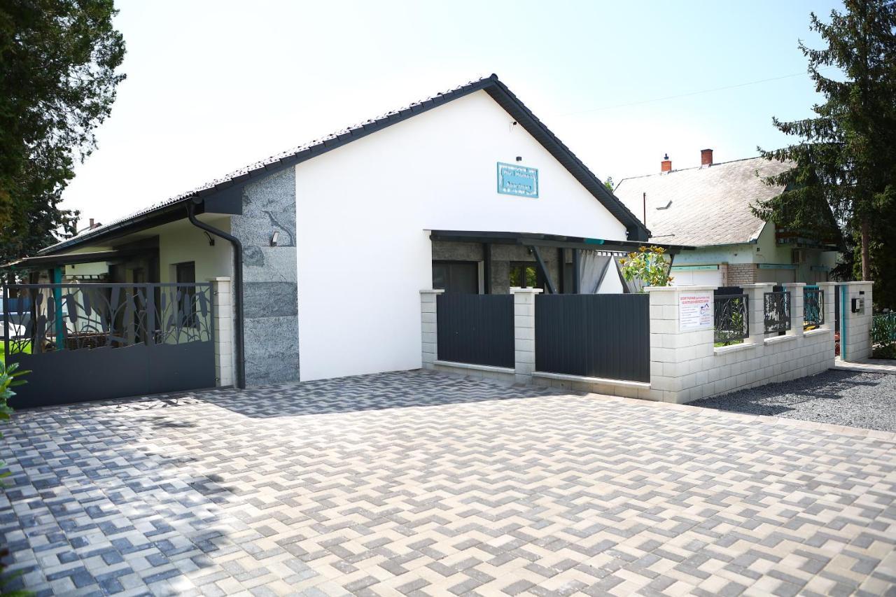 Hori Homes Apartman Siófok Esterno foto